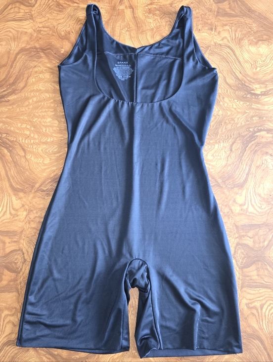 SPANX Other - Spanx Spanxshape Invisible Open Bust Mid-Thigh Bodysuit Black Size 1X